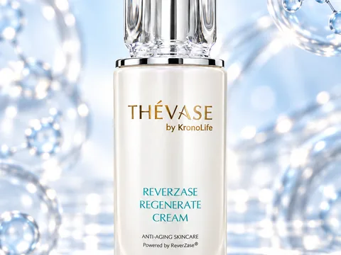 THÉVASE ReverZase Regenerate Cream
